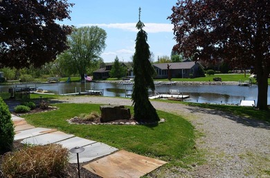 Sometimes life plans change! This lake home was briefly taken - photo 5