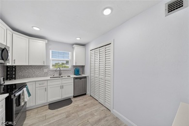 WATERFRONT living meets the ultimate boating lifestyle in this - photo 10