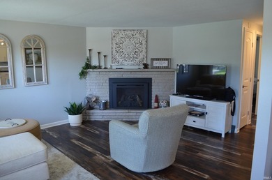 Sometimes life plans change! This lake home was briefly taken - photo 10