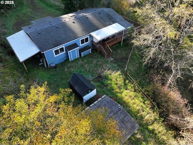 Discover this peaceful, exceptional property nestled in the - photo 6