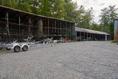 An extraordinary investment opportunity awaits on the shores of - photo 17