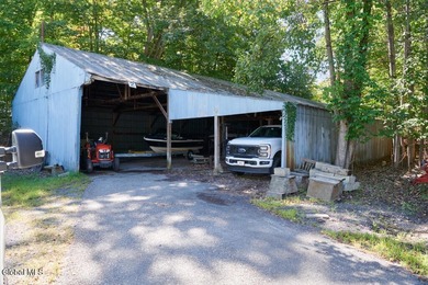 An extraordinary investment opportunity awaits on the shores of - photo 21