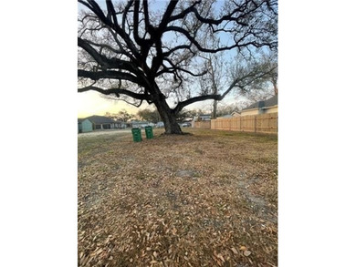 (private lake, pond, coastal) Lot For Sale in Jefferson Louisiana