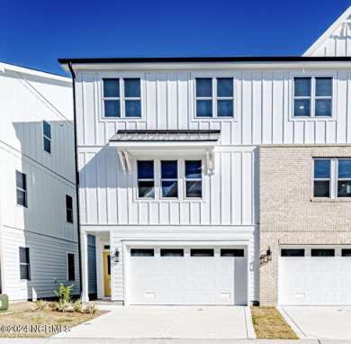 Lake Townhome/Townhouse For Sale in Wilmington, North Carolina