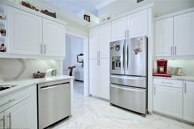 Slice of paradise found in this 3-bedroom 2 bath Hampton Woods - photo 6
