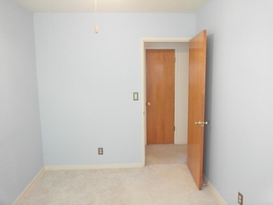 Location, location, location. Cozy, neat, 3-bedroom, 1 bath - photo 12