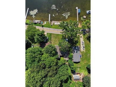Framed home on Dewey Lake with 76 feet of lakefront and a newly - photo 36