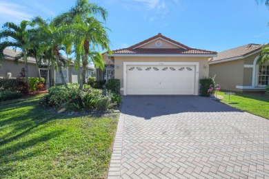 Lake Home For Sale in Boynton Beach, Florida