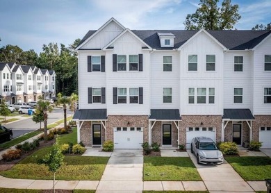 Lake Home For Sale in Summerville, South Carolina