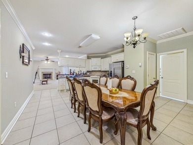 Beautiful brick 3-bedroom, 2-bath home featuring a spacious - photo 8