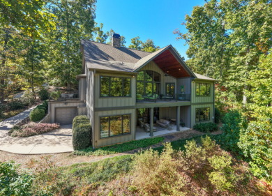 Lake Home For Sale in Seneca, South Carolina