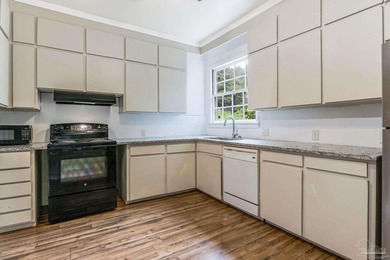 Located in the heart of the Historic North Hill District, this - photo 11