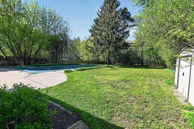 Rarely available, extensively renovated contemporary home just a - photo 7
