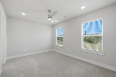 Like-new home on the golf course in The Greens at Sugar Creek - photo 21