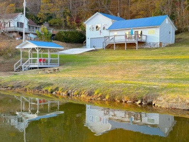 Lake Home For Sale in Draper, Virginia