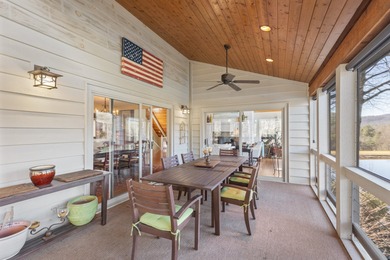 Situated directly on Lake Soquilla in Burlingame, this - photo 33