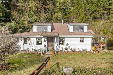 Santiam River - Linn County Home For Sale in Sweethome Oregon