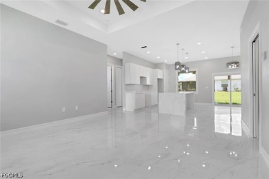 Beautiful new Construction in Fort Myers. 3-bedroom, 2-bathroom - photo 3