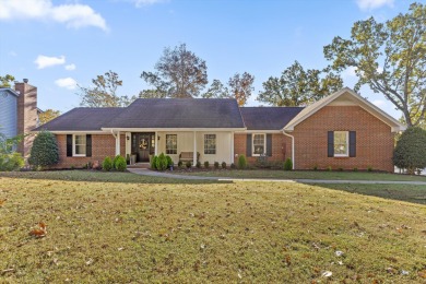 Lake Home For Sale in Harrison, Tennessee