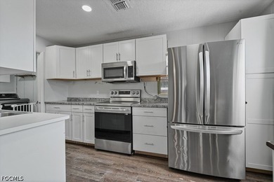 Welcome to this Charming 3-bedroom, 1-bath home offering - photo 8