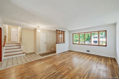Welcome to 34 Grist Mill Ln. located in the desirable Halesite - photo 8