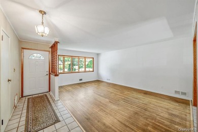 Welcome to 34 Grist Mill Ln. located in the desirable Halesite - photo 9