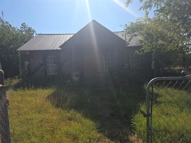 Hubbard Creek Lake Home For Sale in Breckenridge Texas