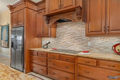 Stunning custom-built 3-bedroom, 2 bath home with beautiful - photo 10