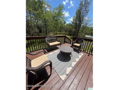 Discover a tranquil retreat in the desirable Emerald Lakes - photo 12