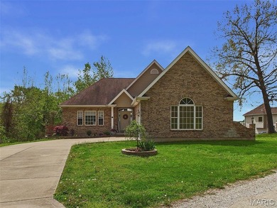 Nothing to do but move right in! This stunning stand-alone villa - photo 1