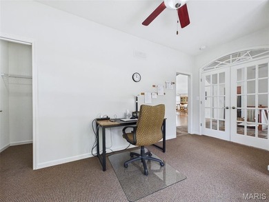 Nothing to do but move right in! This stunning stand-alone villa - photo 7