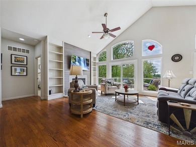 Nothing to do but move right in! This stunning stand-alone villa - photo 10