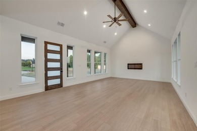 ASSUMABLE VA LOAN AVAILABLE! Buyers do not have to be veterans - photo 6