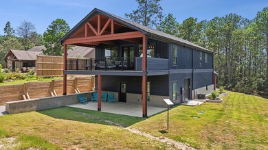 Welcome to your luxurious retreat at the exquisite Rayburn - photo 38