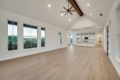 ASSUMABLE VA LOAN AVAILABLE! Buyers do not have to be veterans - photo 9