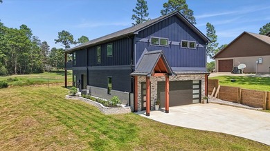 Welcome to your luxurious retreat at the exquisite Rayburn - photo 40