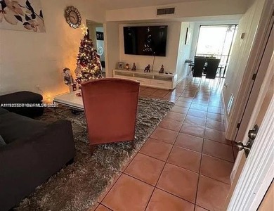 Kendale Lakes Area Condo For Sale in Miami Florida