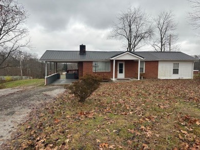 Laurel Lake Home Sale Pending in Corbin Kentucky