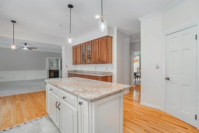 **PRICED TO SELL!!** Located in Chapin's sought after lakefront - photo 12