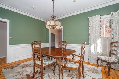 **PRICED TO SELL!!** Located in Chapin's sought after lakefront - photo 17