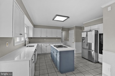Nestled in the highly desirable Woodleaf subdivision, this - photo 17