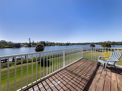 Positioned at end of a quiet cul-de-sac, this spacious - photo 22