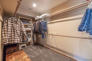 Beautiful Log-Style Mountain Home in prime Castle Glen Big Bear - photo 25