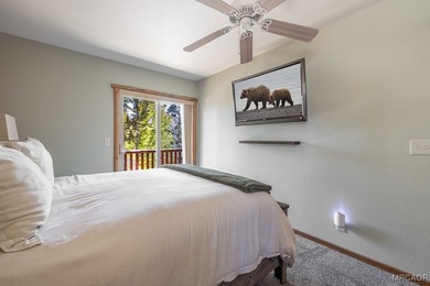Beautiful Log-Style Mountain Home in prime Castle Glen Big Bear - photo 28