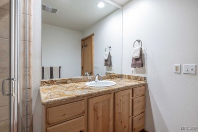 Beautiful Log-Style Mountain Home in prime Castle Glen Big Bear - photo 31