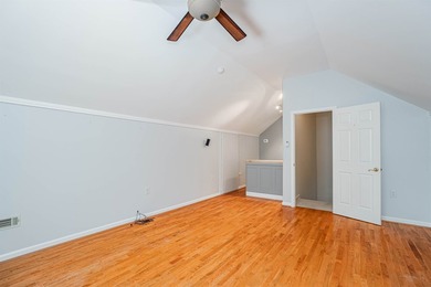 **PRICED TO SELL!!** Located in Chapin's sought after lakefront - photo 33