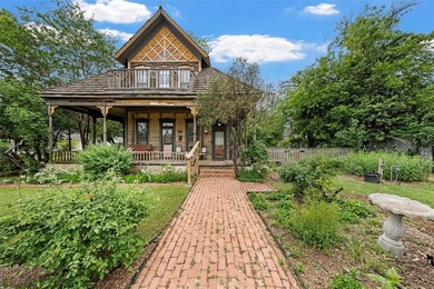 Lake Waco Home Active Under Contract in Waco Texas