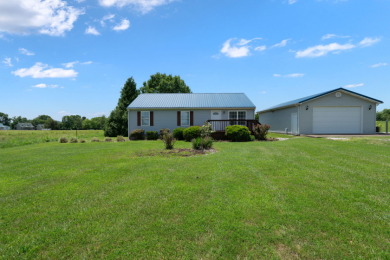 Cozy Cute Lake Home With New Dock!! - photo 1