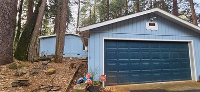 Magalia Lake  Home Active Under Contract in Magalia California