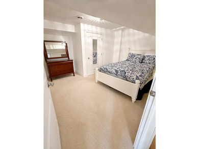 Additional listing photo 1